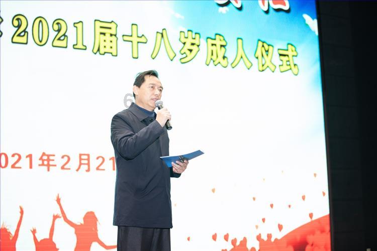 救援卡通小象