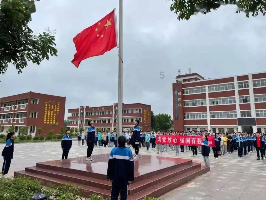 可爱奥莉甜美夏装