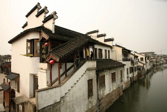 难怪妖怪们宁可冒险抓唐僧,也不学长生术,看欲练此功必先干什么